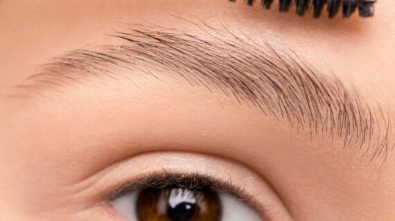 Ingin Sulam ALis Natural? Yuk Lihat Berbagai Macam Bentuk Alis Berikut